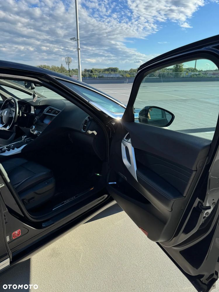 Citroën DS5 2.0 HDi Hybrid4 Pure Pearl MCP - 27