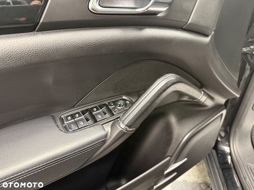 Porsche Cayenne Diesel - 16