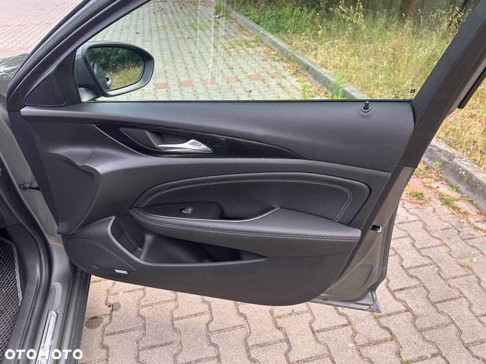 Opel Insignia 2.0 Direct Inj Trb 4x4 Exclusive - 18