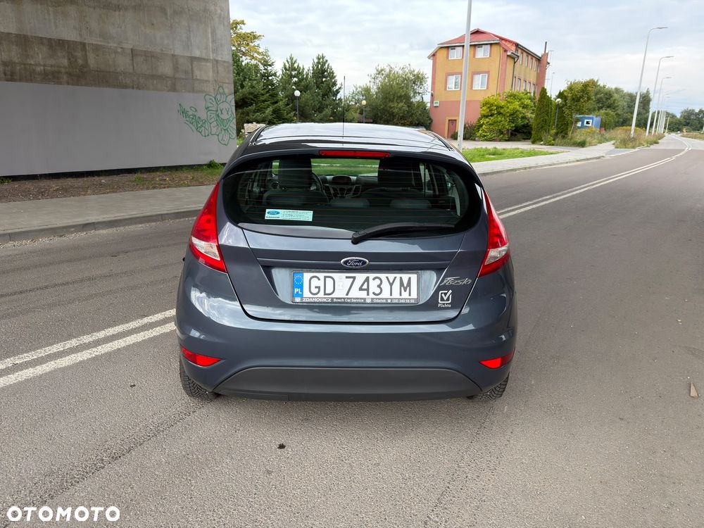 Ford Fiesta 1.25 Ambiente - 6