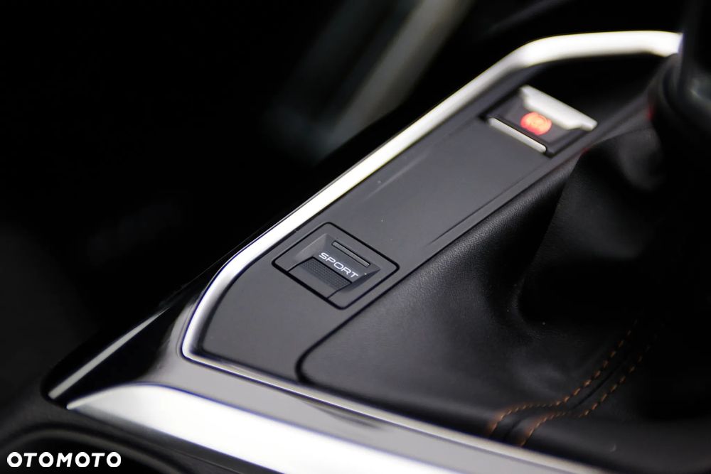 Peugeot 5008 1.6 BlueHDI Allure S&S - 28