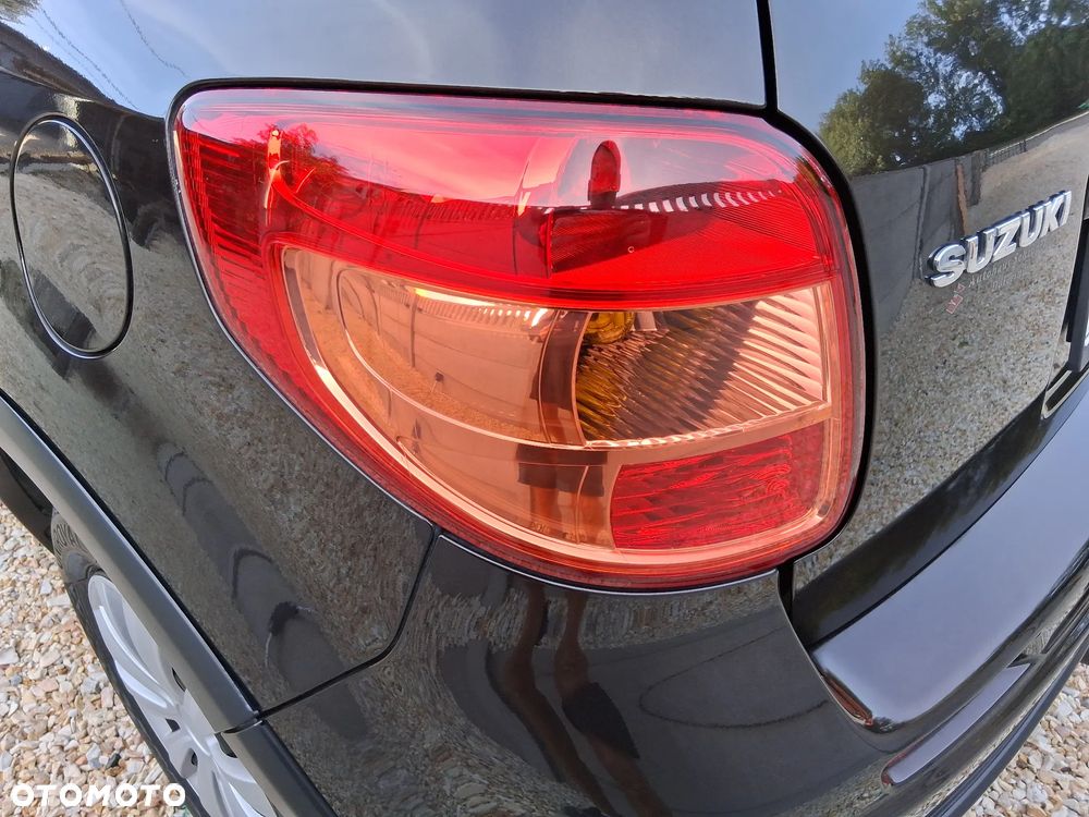 Suzuki SX4 2.0 DDiS 4x4 Style - 15