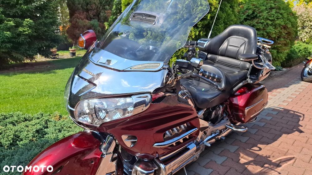 Honda GL - 10