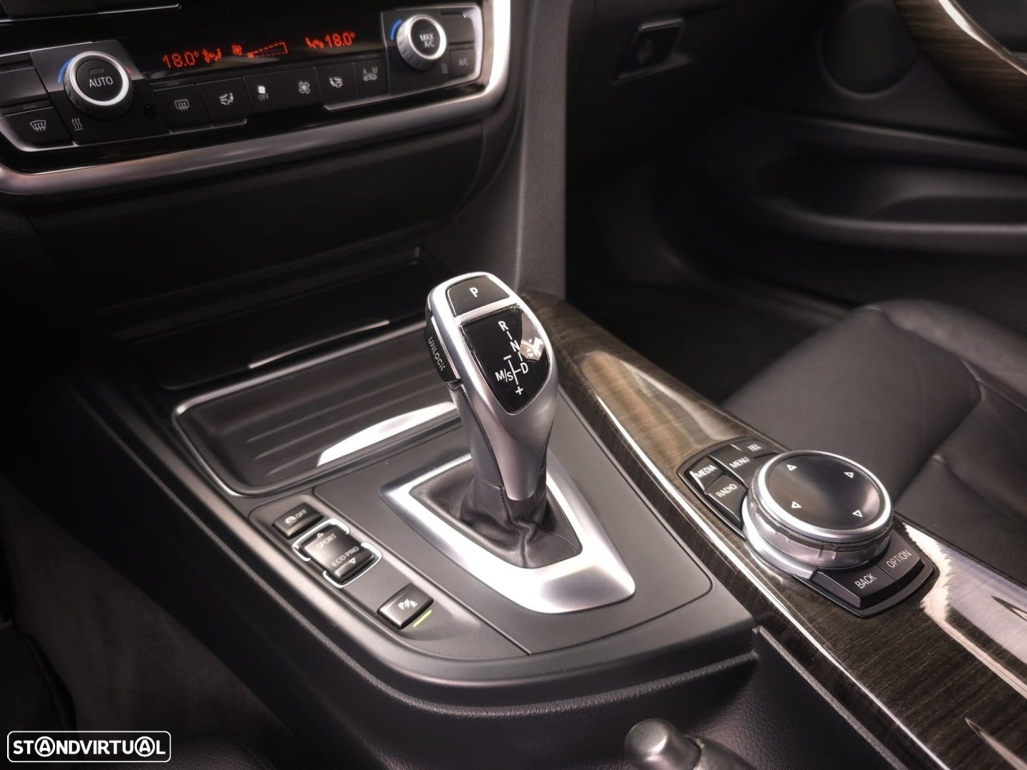 BMW 420 d Coupe Aut. Luxury Line - 24