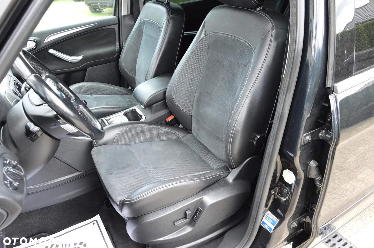 Ford Galaxy 2.0 TDCi Titanium - 24