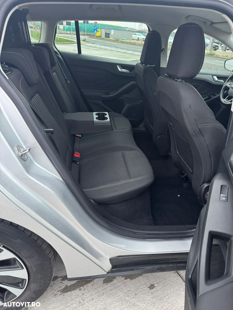 Ford Focus 1.5 EcoBlue Start-Stopp-System Aut. TITANIUM STYLE - 19