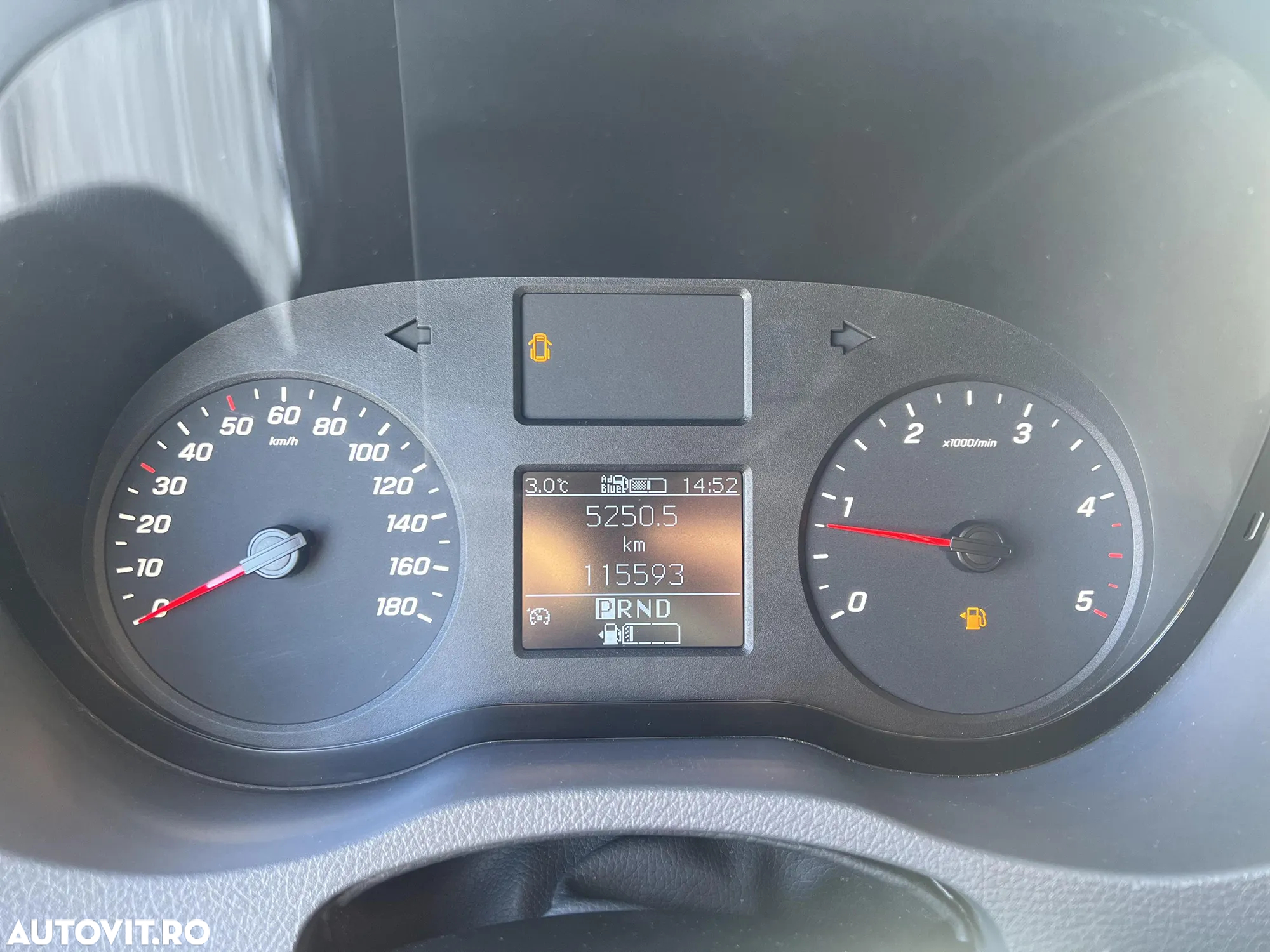 Mercedes-Benz Sprinter - 10