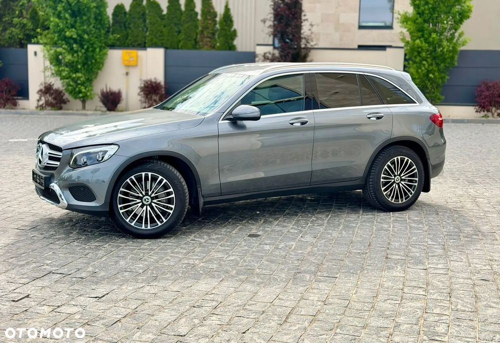Mercedes-Benz GLC 300 4-Matic - 12