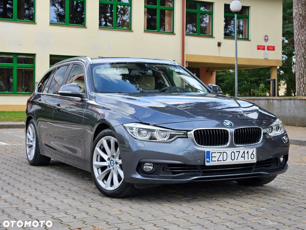 BMW Seria 3 320i Advantage - 1