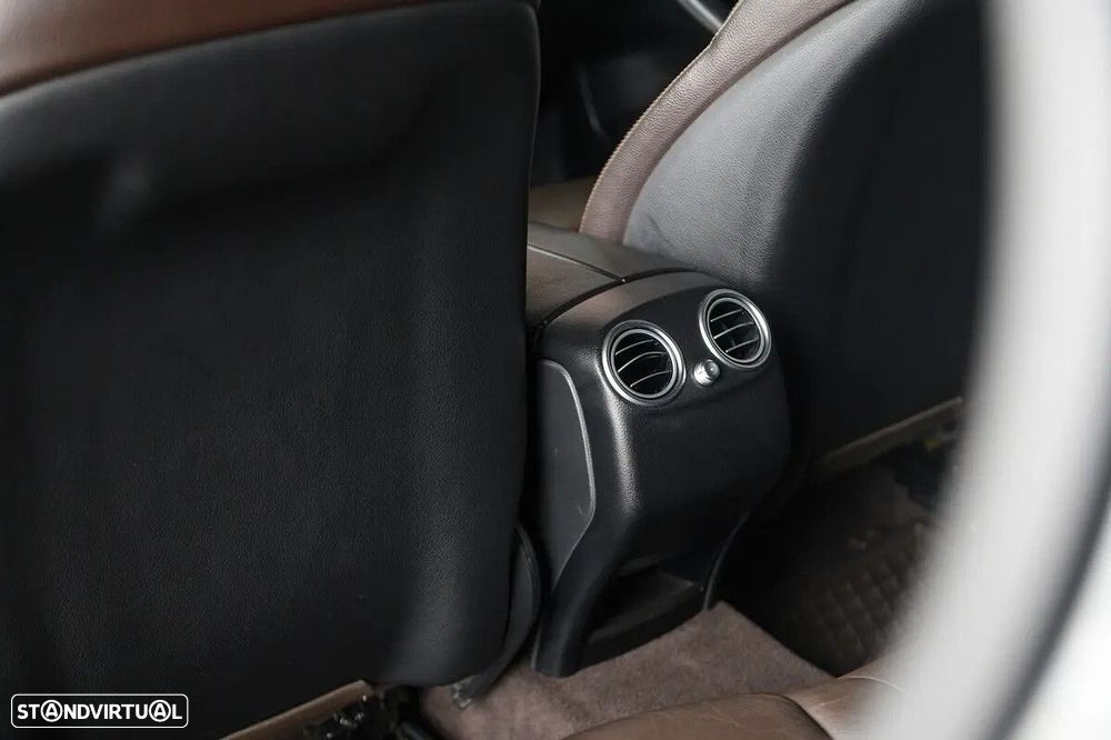 Mercedes-Benz GLC 250 d AMG Line 4-Matic - 33