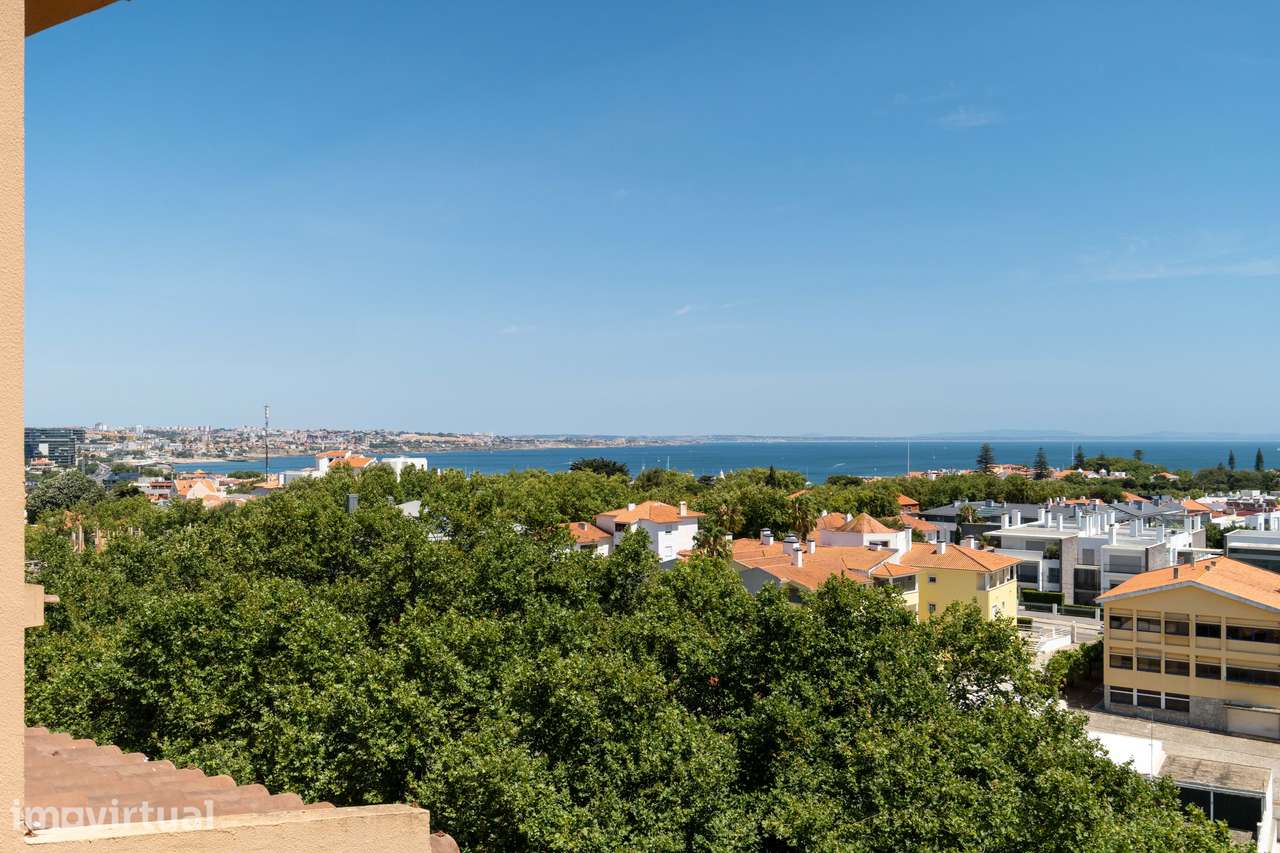 Viva o Sonho de Cascais: Duplex Exclusivo com Vista Mar! - Grande imagem: 3/35