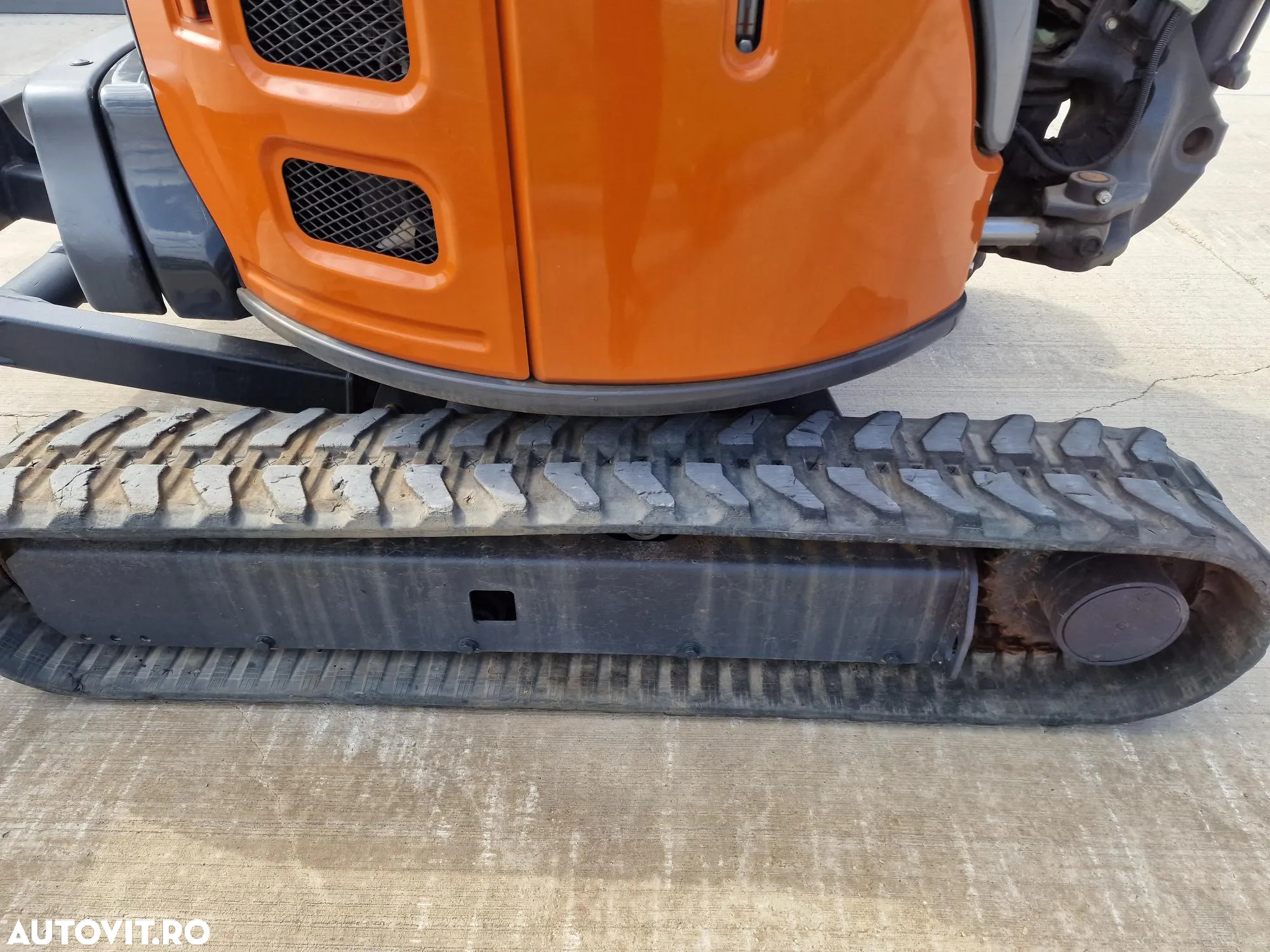 Hitachi ZX38, 2021, 1.376h, CUPLA RAPIDA+3 CUPE, 3,9tone, Ad sapare 4m, Inst picon, Aer conditionat, Senile 80% ok, produs in JAPONIA, posibilitate leasing 4 ani-PROMOTIE 36.900 EUR+Tva - 16