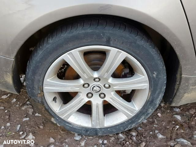 Dezmembrez Jaguar XF motor 2.7 si 3.0 diesel v6 dezmembrari piese second si noi + service auto - 18