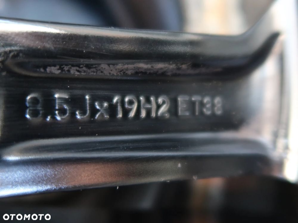 263 Felga Aluminiowa VW Tiguan 5NA601025AM 8,5x19et38 - 3