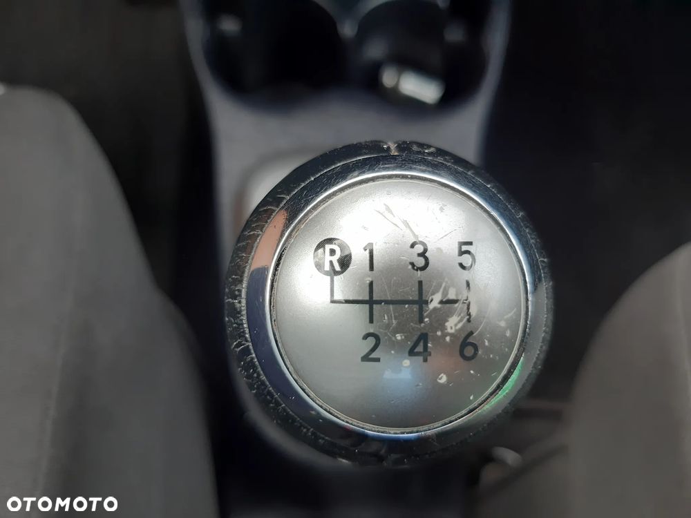 Toyota Yaris 1.33 VVT-i Comfort - 16