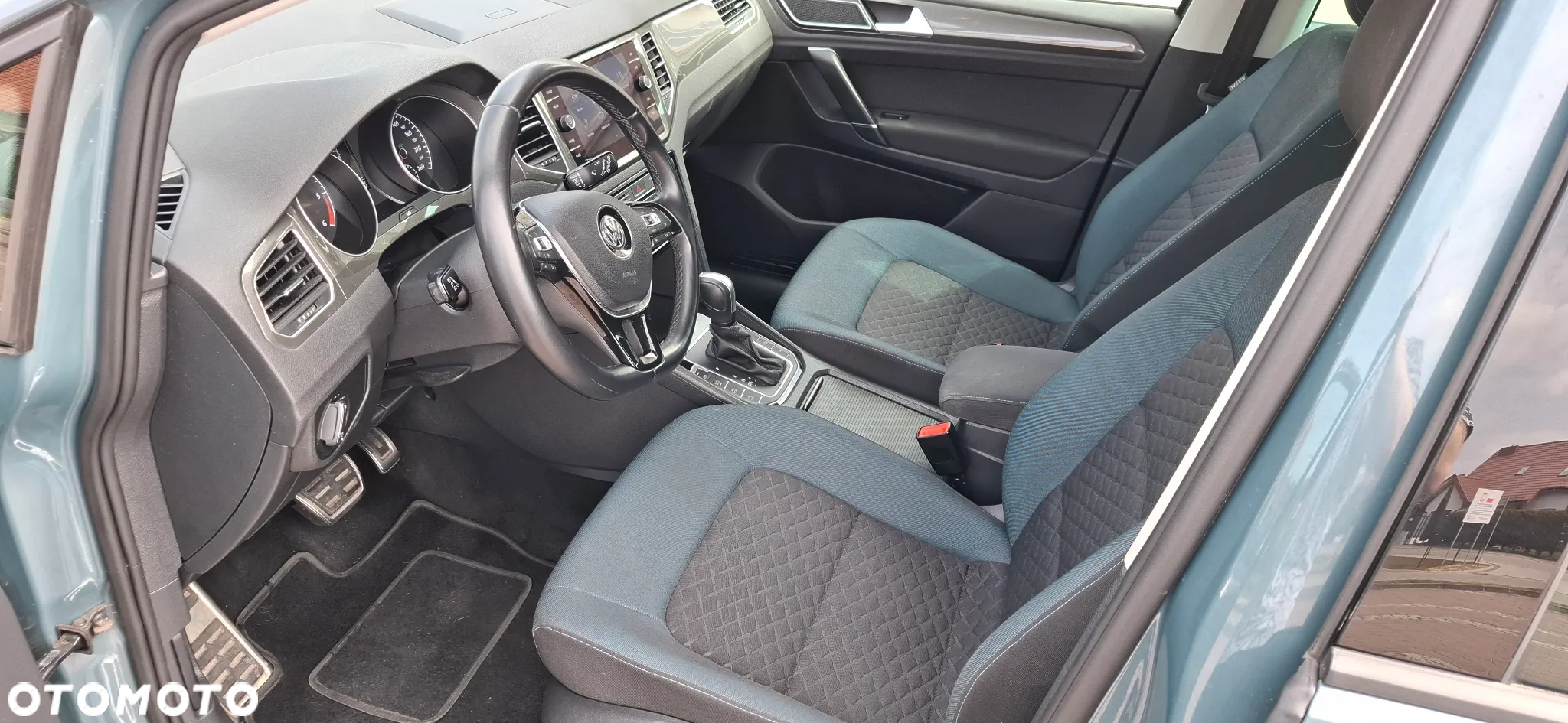 Volkswagen Golf Sportsvan 2.0 TDI SCR DSG IQ.DRIVE - 10