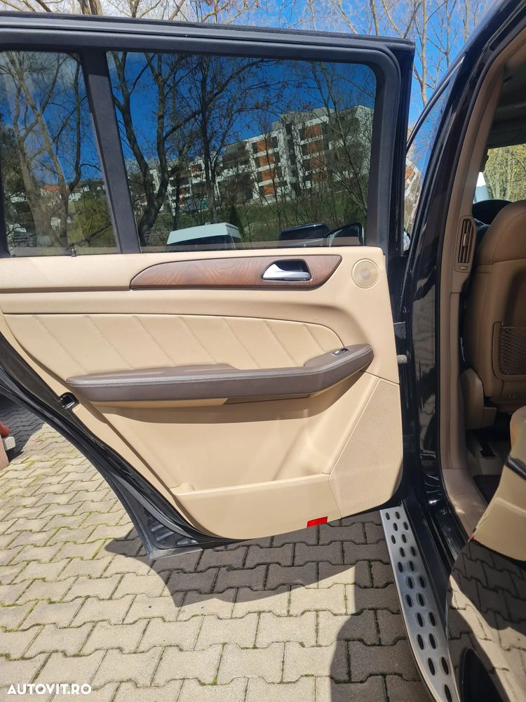 Mercedes-Benz GL 350 4MATIC BlueTec Aut. - 12