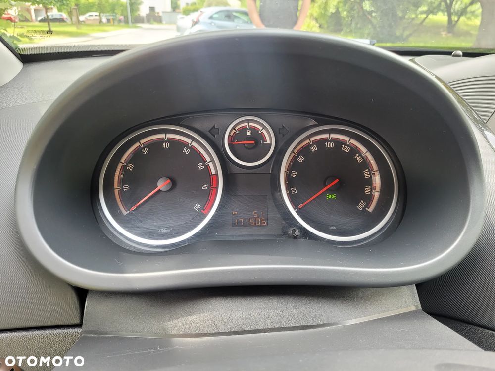 Opel Corsa 1.2 16V Innovation 110 Jahre - 6