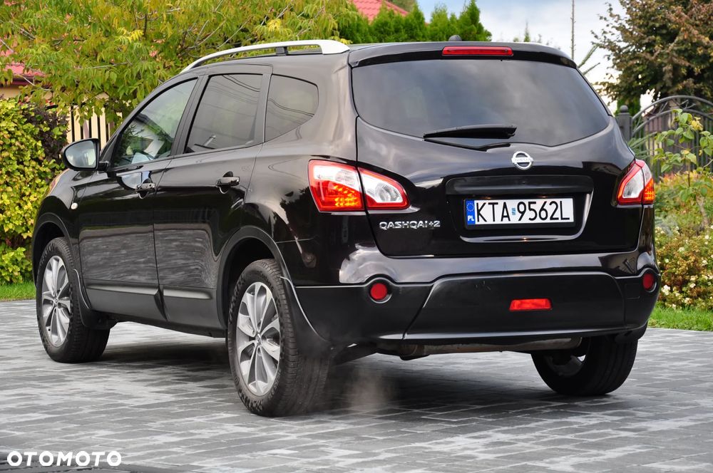 Nissan Qashqai+2 - 13