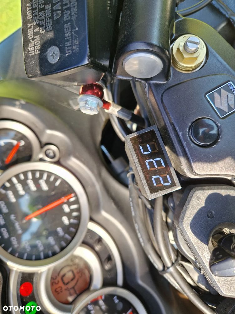 Suzuki Hayabusa - 12