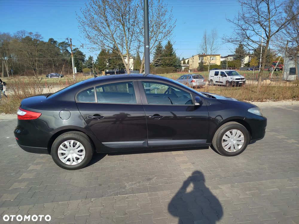 Renault Fluence 1.6 16V Expression - 11