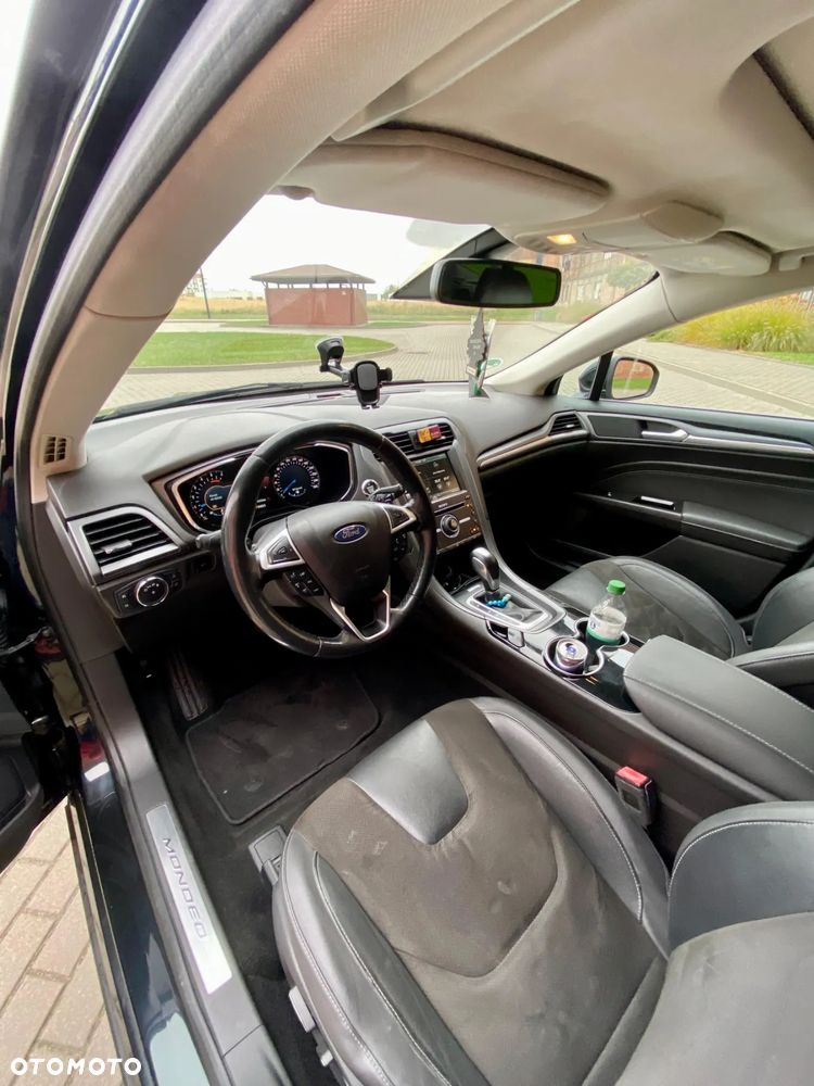 Ford Mondeo 2.0 TDCi ST-Line PowerShift - 13