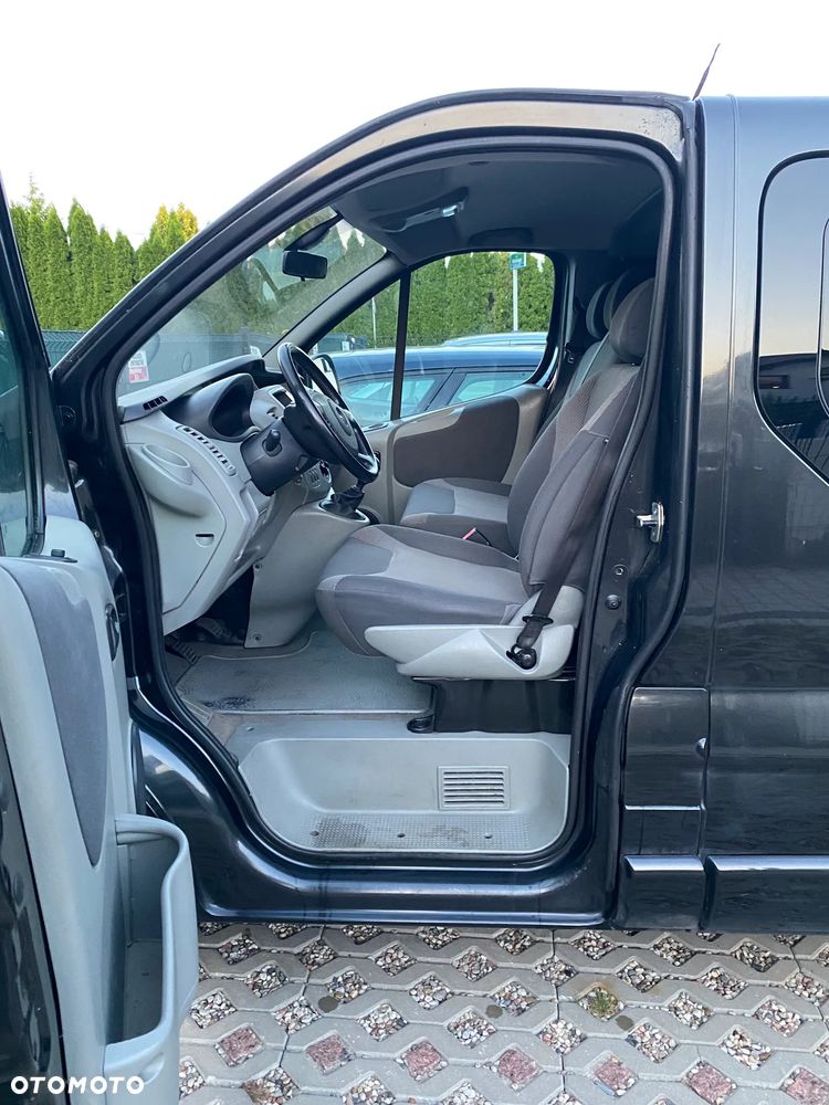 Opel Vivaro - 13