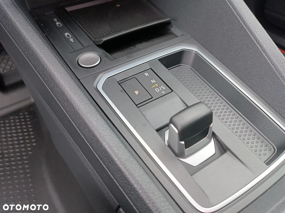 Ford Transit Connect - 15