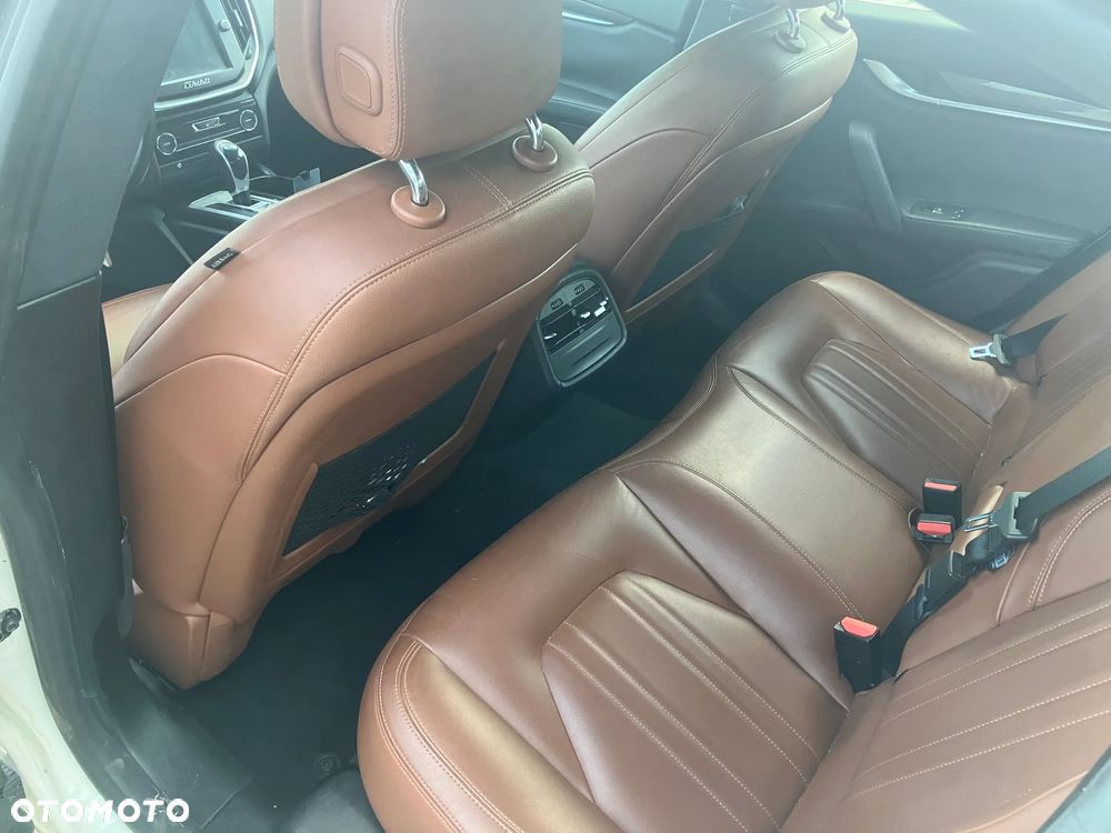 Maserati Ghibli Standard - 5