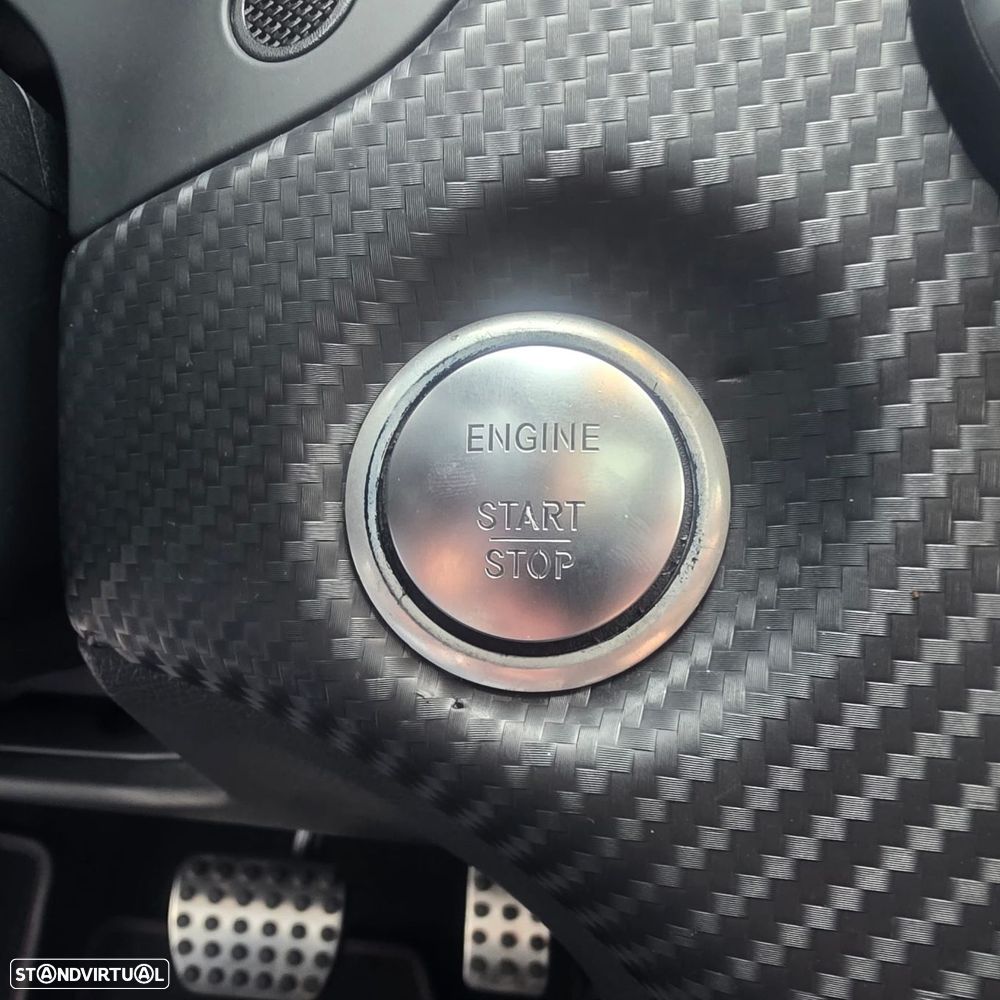 Mercedes-Benz A 180 7G-DCT AMG Line - 25
