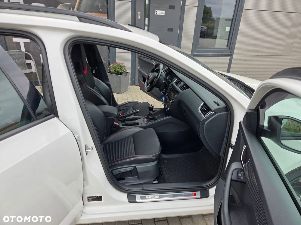 Skoda Octavia 2.0 TDI (Green tec) RS - 12