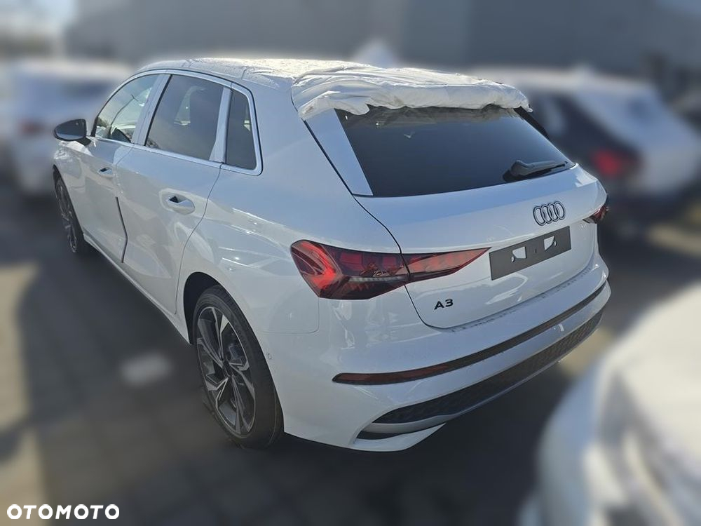 Audi A3 35 TFSI mHEV Advanced S tronic - 4