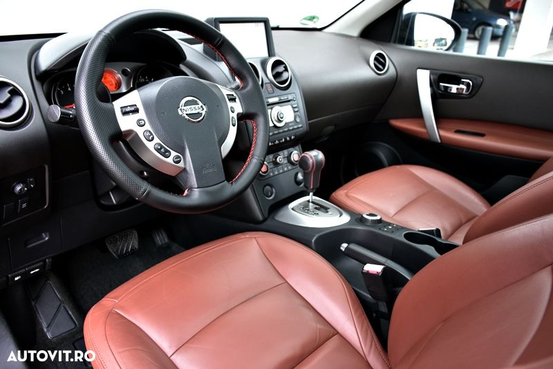Nissan Qashqai 2.0 4 x 4 CVT tekna - 12