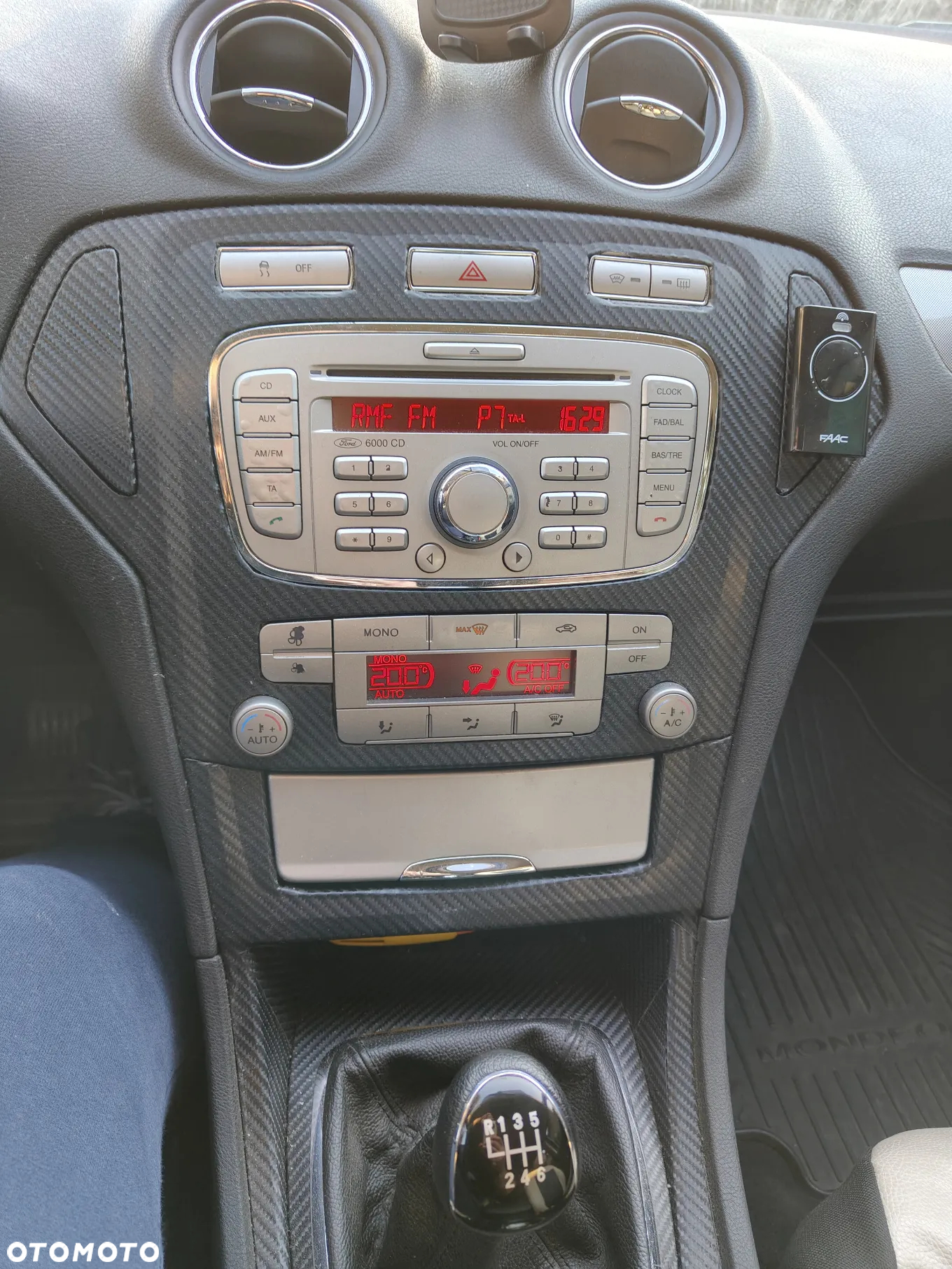 Ford Mondeo - 10