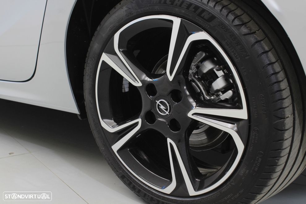 Opel Corsa 1.5 D Elegance - 26