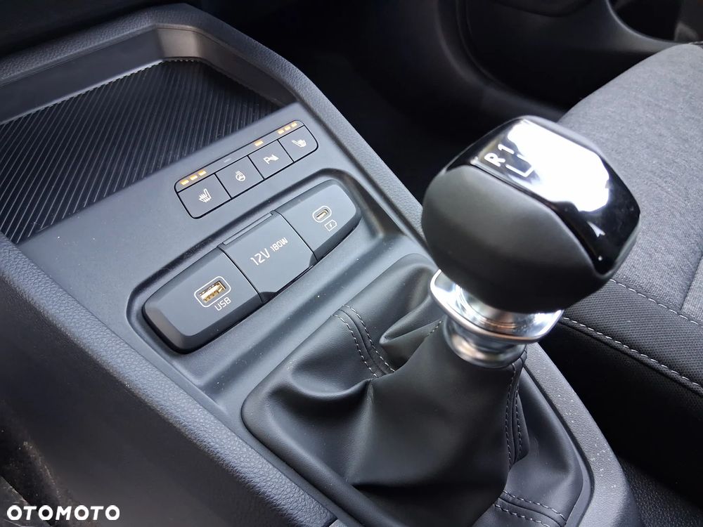 Kia Stonic 1.0 T-GDI M - 22
