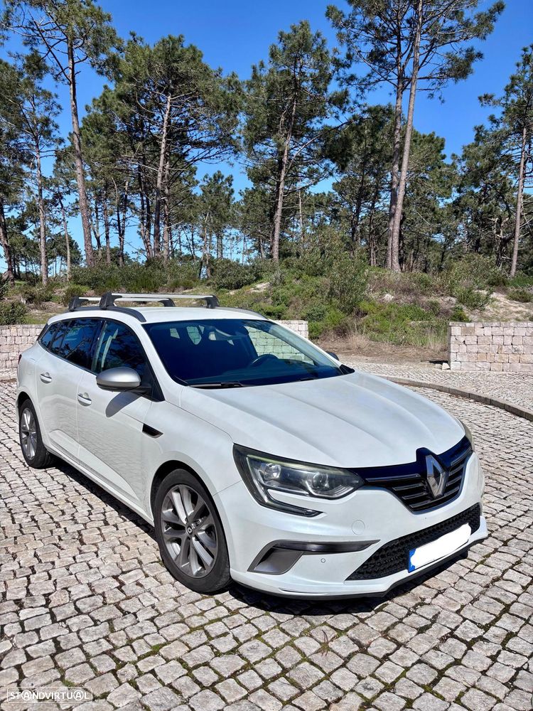 Renault Mégane Sport Tourer 1.2 TCE GT Line - 2