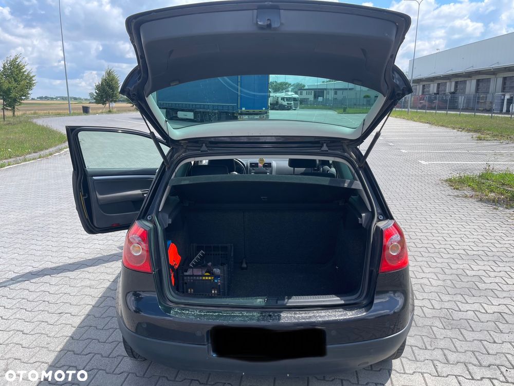 Volkswagen Golf - 11