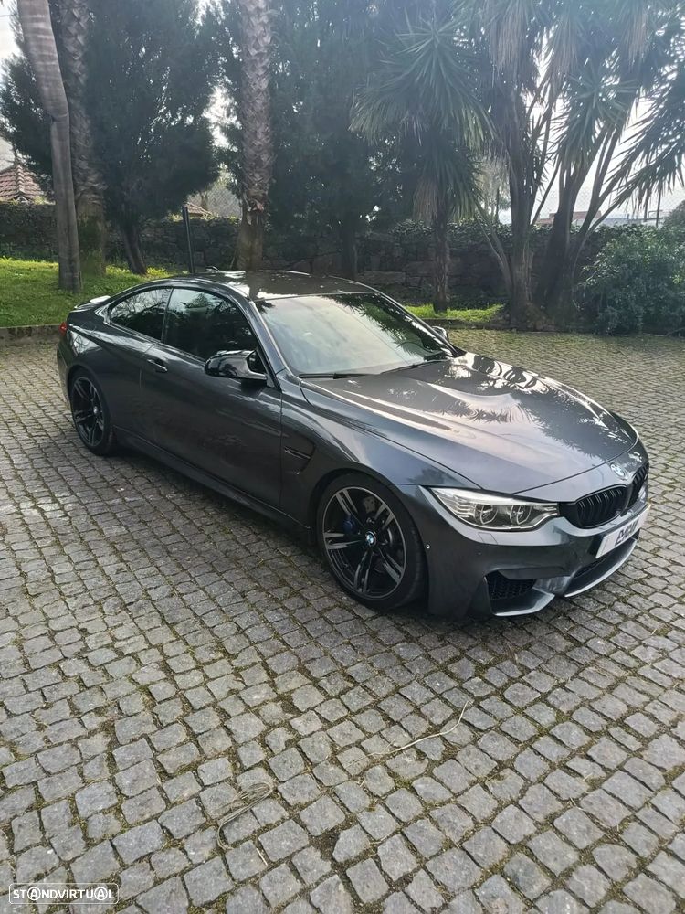 BMW M4 DKG - 2
