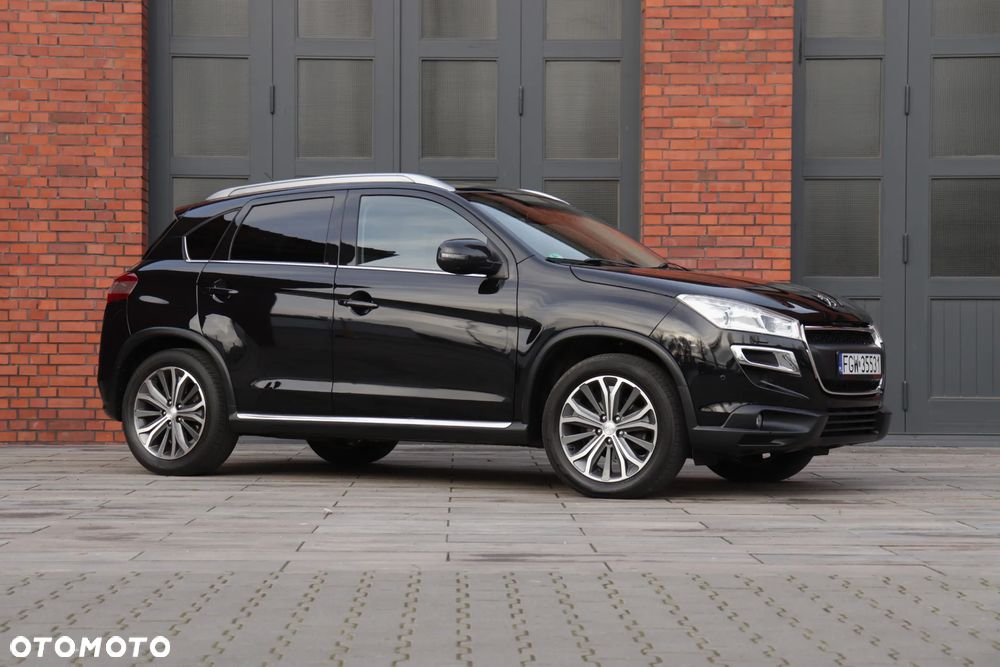 Peugeot 4008 - 8