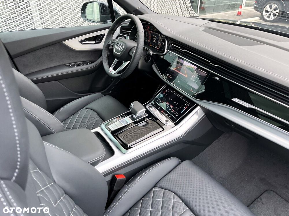 Audi Q7 - 24