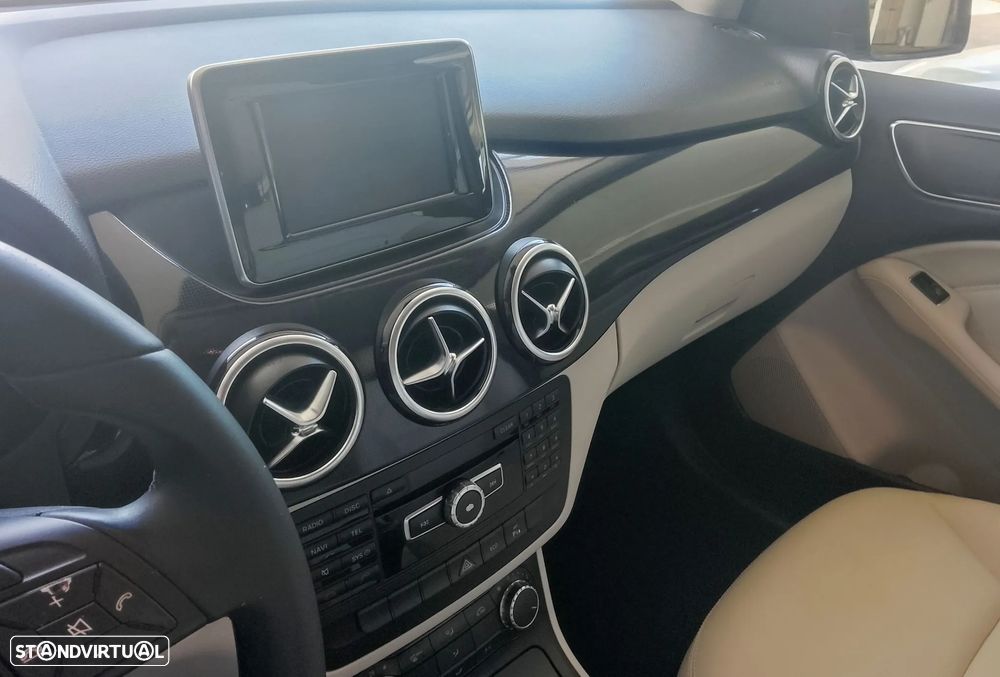 Mercedes-Benz B 180 CDI Urban - 10