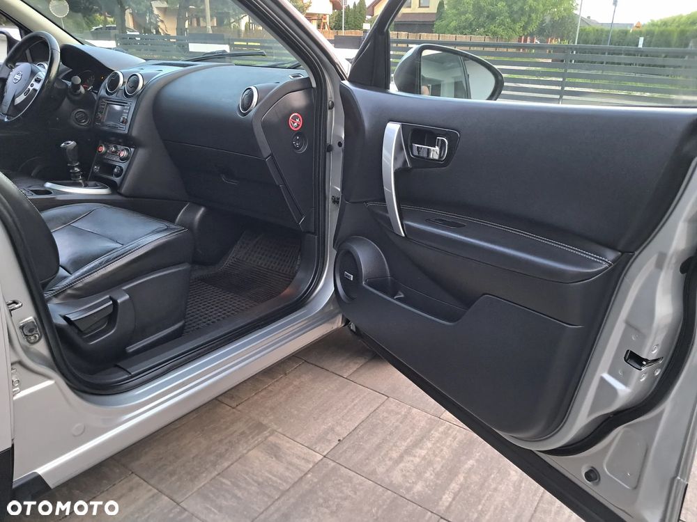 Nissan Qashqai+2 2.0 Tekna Premium - 17
