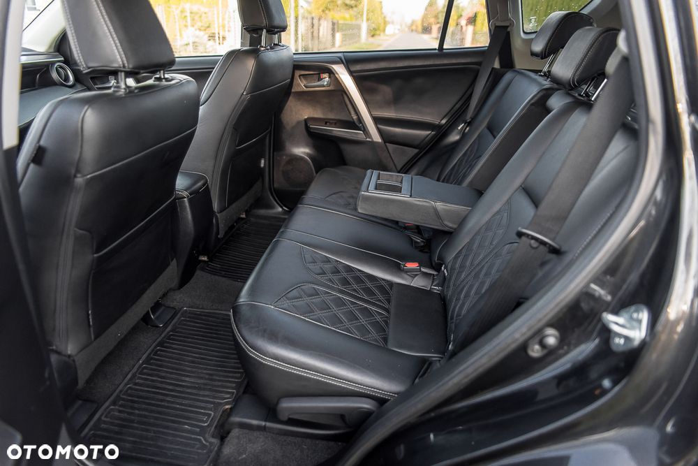 Toyota RAV4 2.0 D-4D Premium 4x2 - 26