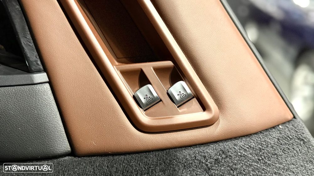 BMW X7 30 d xDrive Pack M - 41