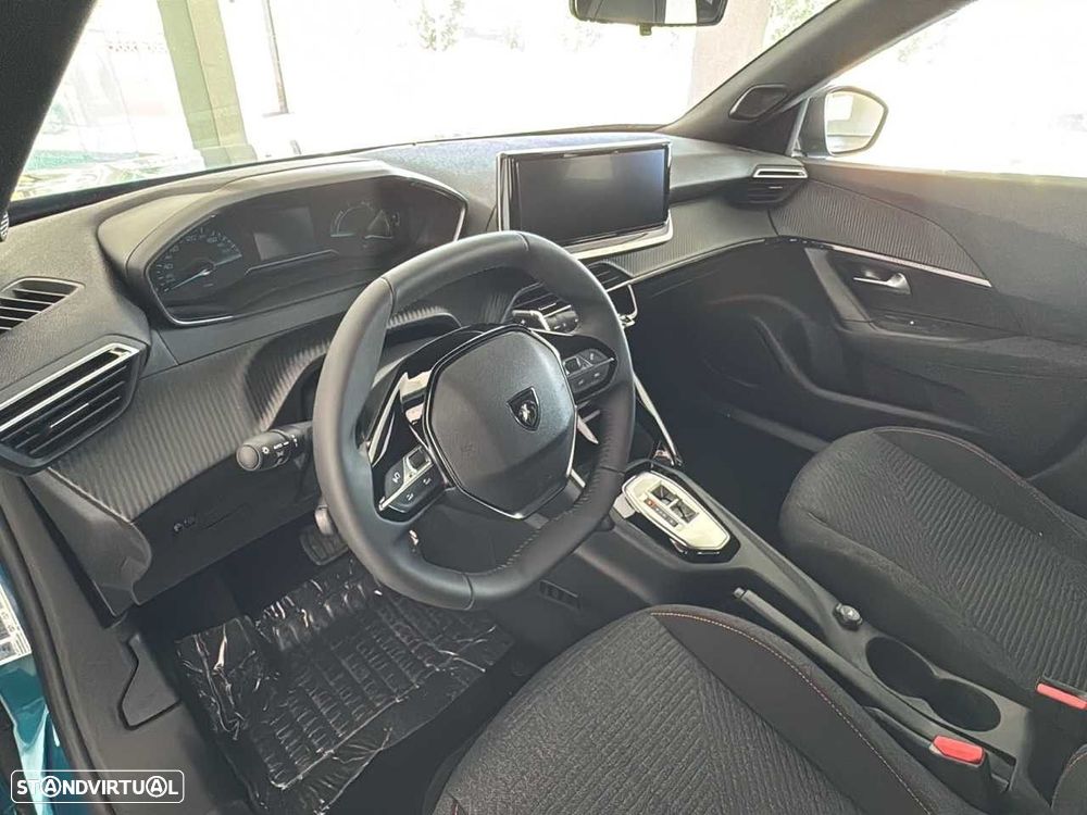 Peugeot 2008 1.2 Hybrid Style e-DCS6 - 13