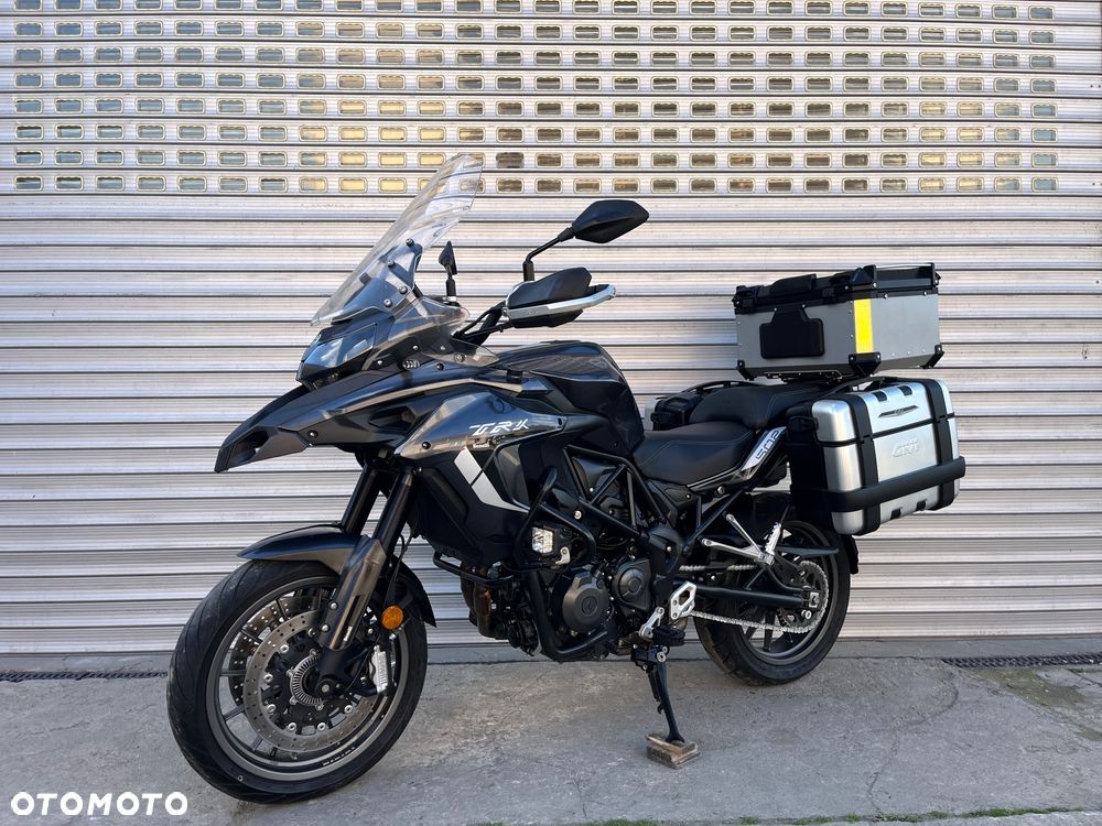 Benelli TRK 502 - 13