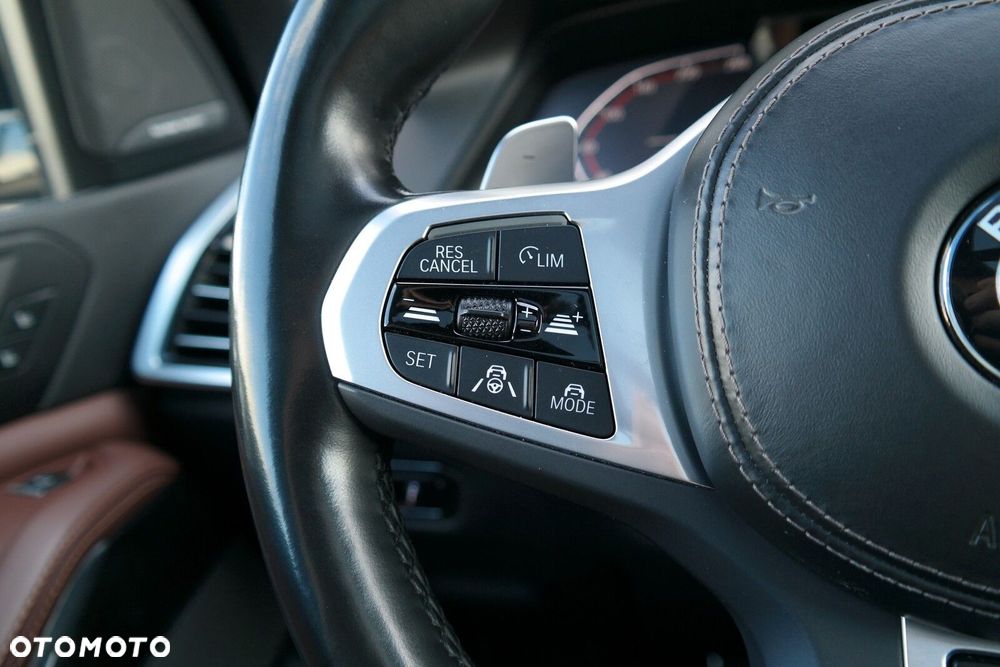 BMW X5 - 25