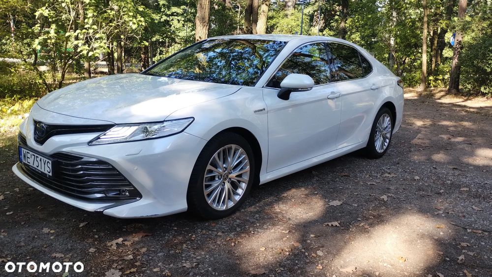 Toyota Camry 2.5 Hybrid Executive CVT - 4