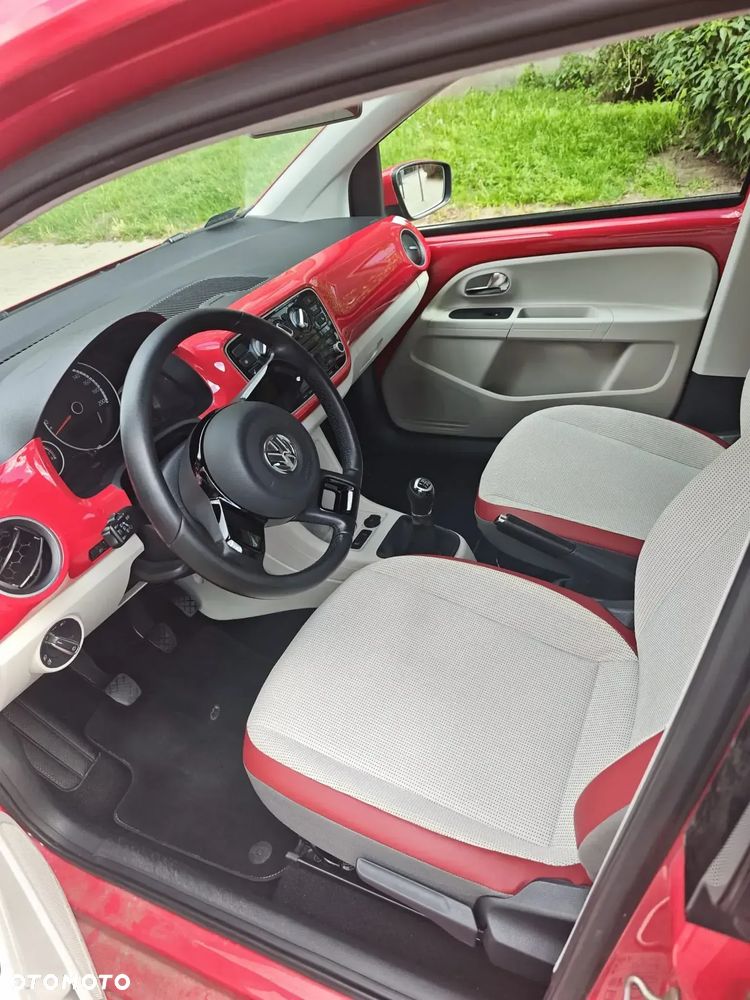 Volkswagen up! 1.0 high - 6